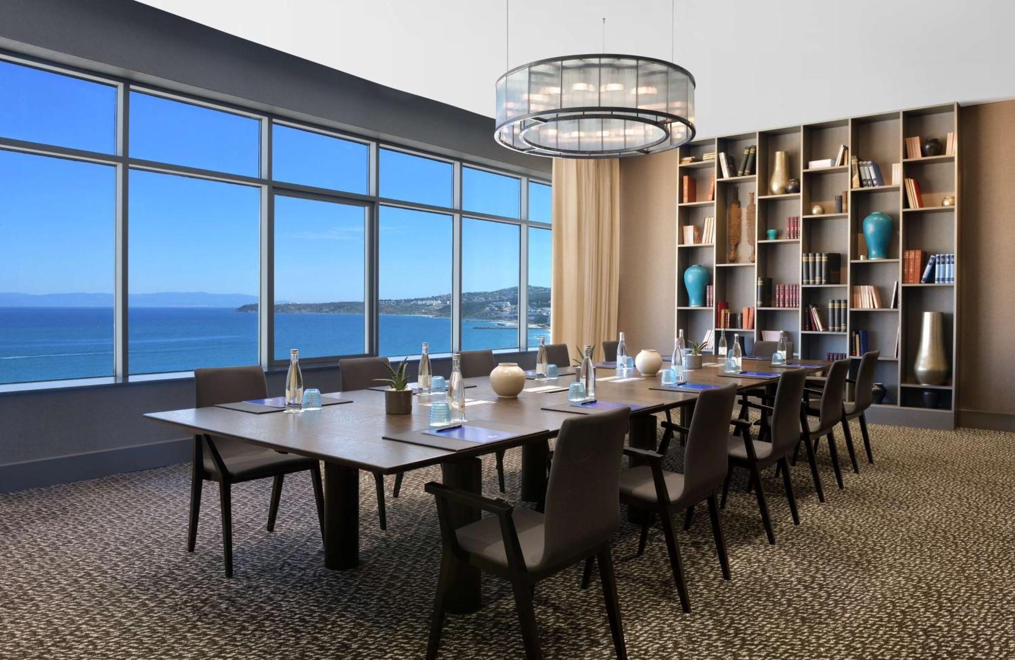 Hilton Tanger City Center Esterno foto Boardroom